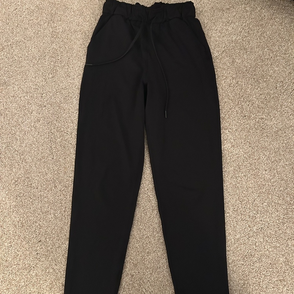 Lululemon Women’s Slacks